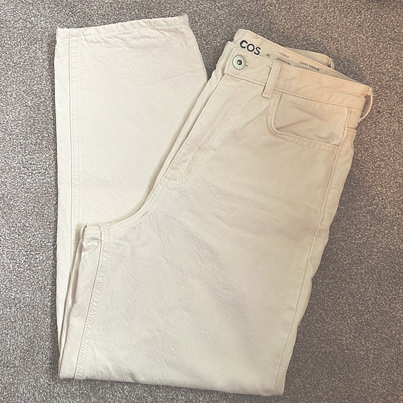 COS cream tapered high rise jean - Picture 1 of 2